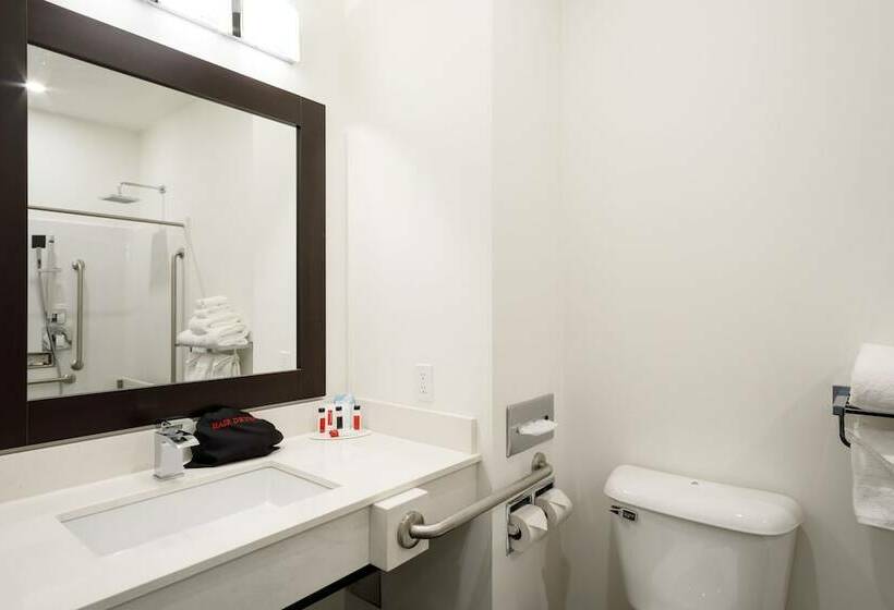 סוויטת 2 חדרי שינה, Ramada By Wyndham Revelstoke