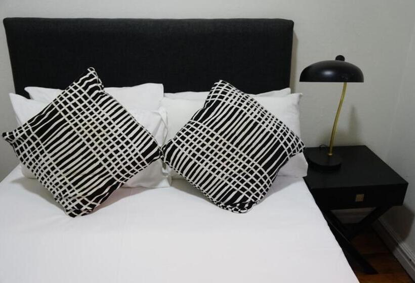 اتاق استاندارد, The Tamworth