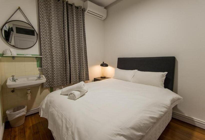 اتاق استاندارد, The Tamworth