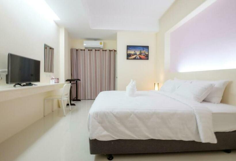 غرفة قياسية سرير كينج, Wisdom