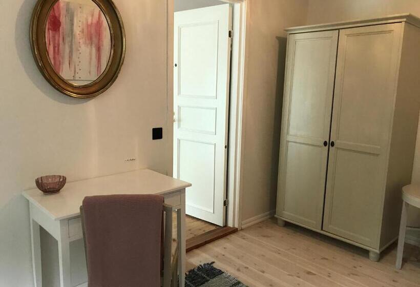 חדר סטנדרט, Karlsborg Rum Och Frukost