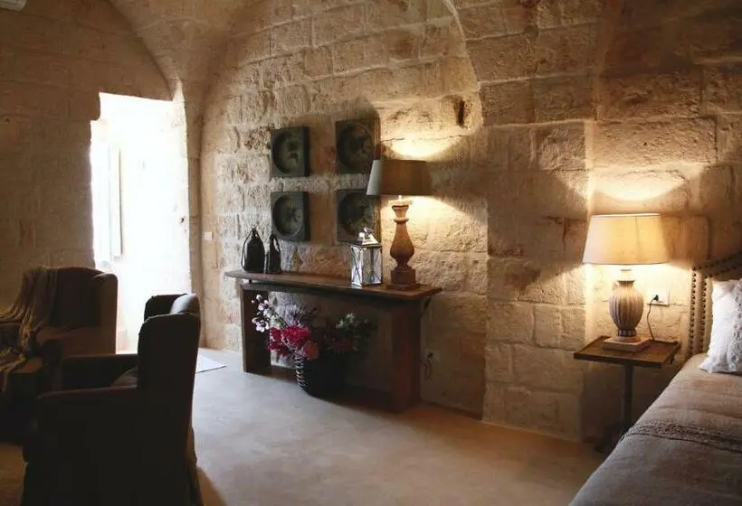 Suite with Terrace, Masseriola Antiche Fogge