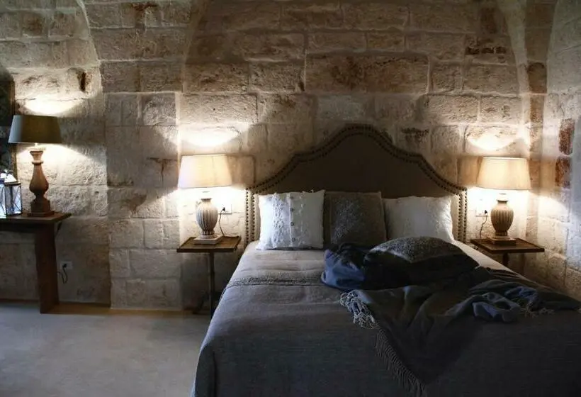 Suite with Terrace, Masseriola Antiche Fogge