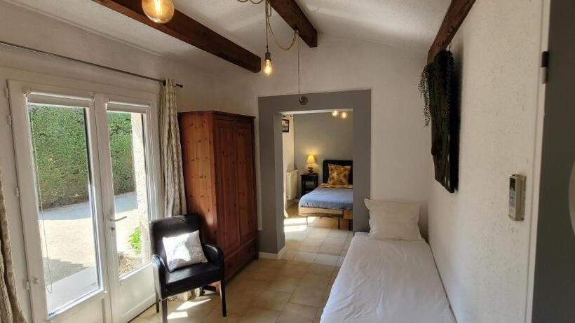 标准间, Villa Liberty