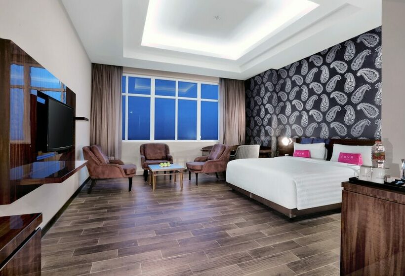 스위트, Favehotel S. Parman Medan