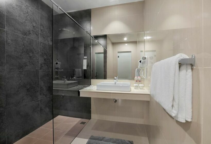 Suite, Favehotel S. Parman Medan