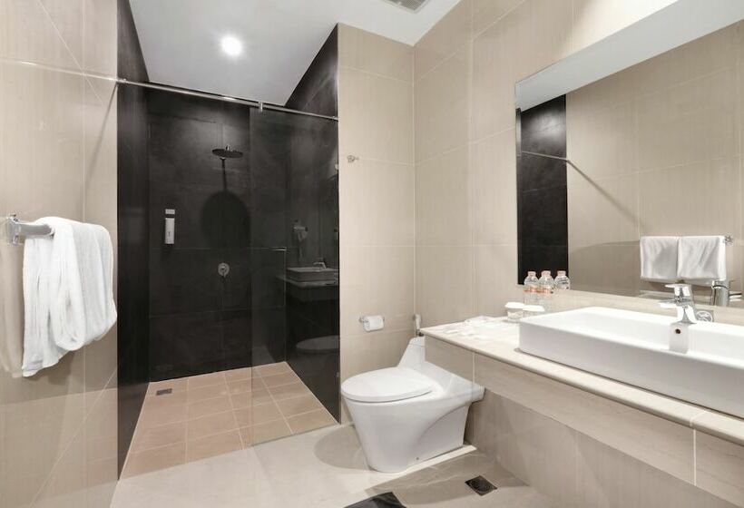 Junior Suite, Favehotel S. Parman Medan