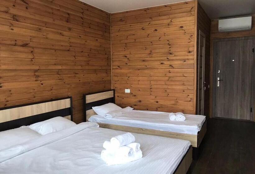 اتاق استاندارد سه نفره, Seazone