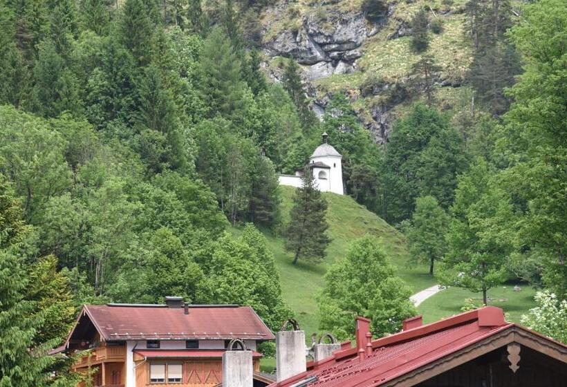 اتاق استاندارد یک نفره, Theresenhof