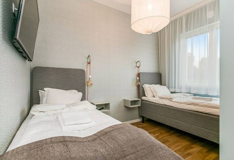 Номер Стандарт, Turinge