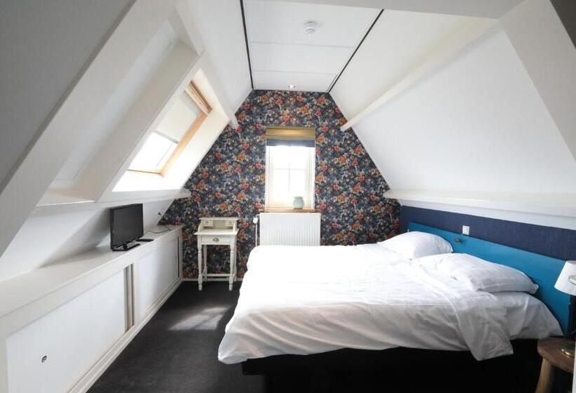 غرفة قياسية, West Inn