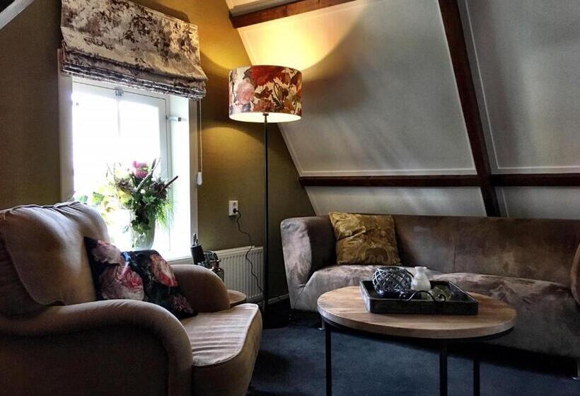 Апартаменты 1 Спальня, West Inn