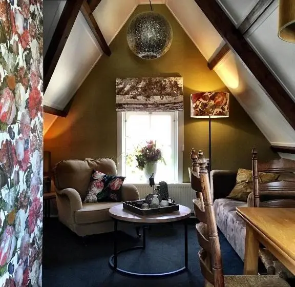 １ベッドルームアパートメント, West Inn