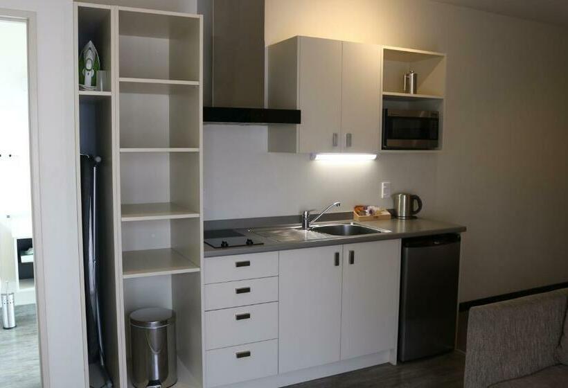 חדר סטודיו סטנדרד, Ava Lodge