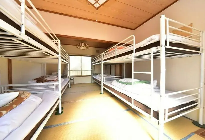 スタンダード４人部屋, Sakanoue Kaikan