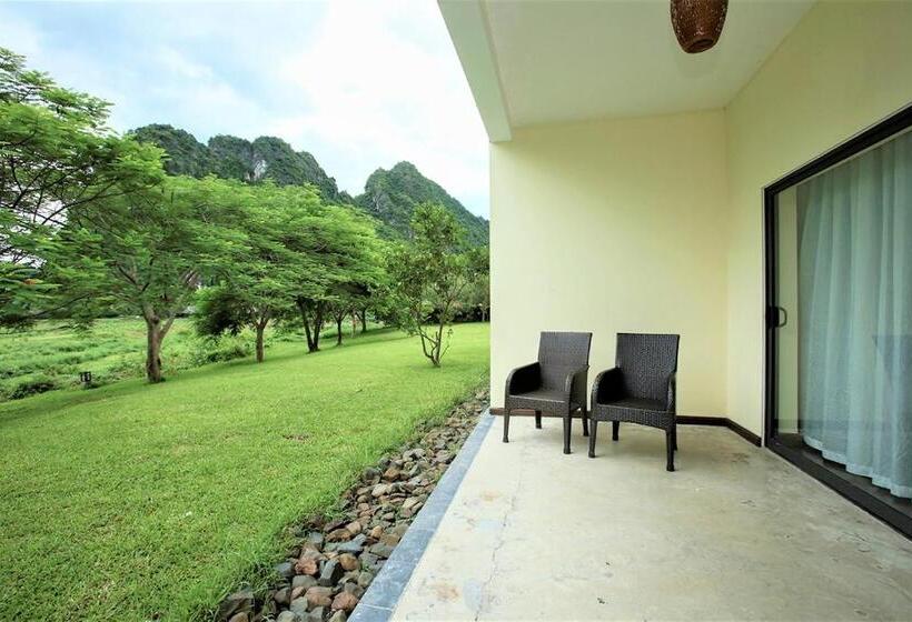اتاق لوکس با چشمانداز, Serena Kim Boi Resort Hoa Binh