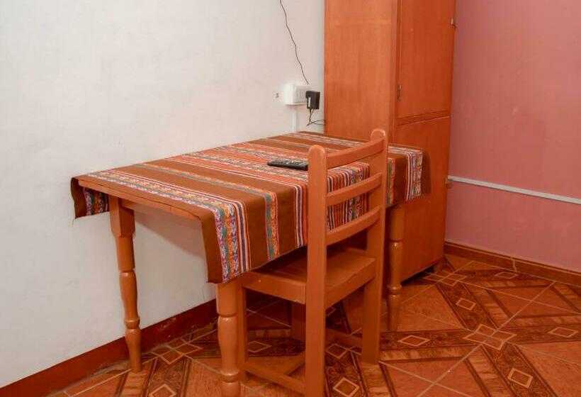 اتاق استاندارد با چشم‌انداز باغ, Huaraz Colonial