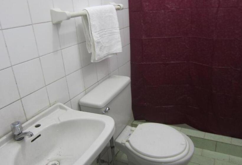 غرفة قياسية, Huaraz Colonial