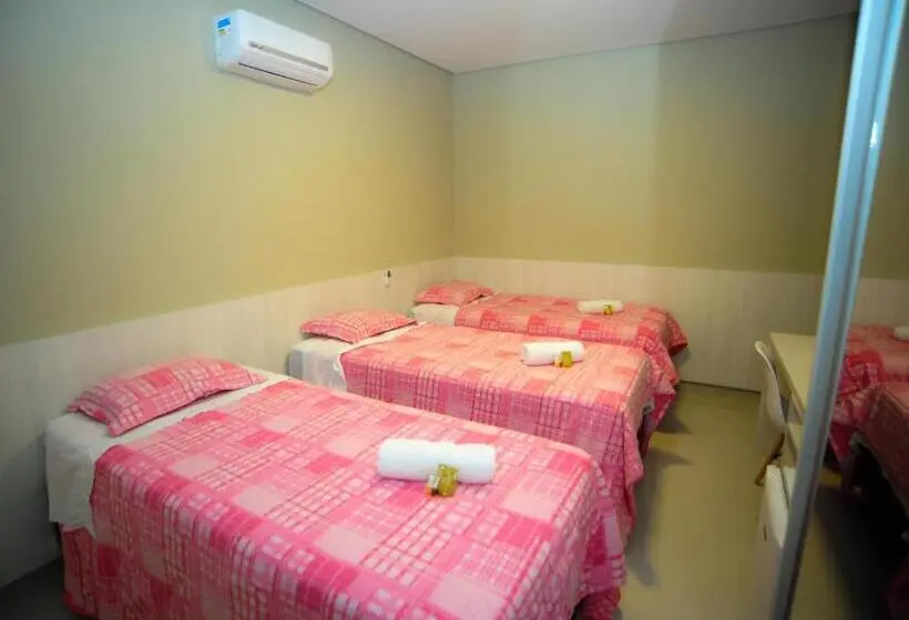 Superior Kolmen Hengen Huone, Cynn Hotels