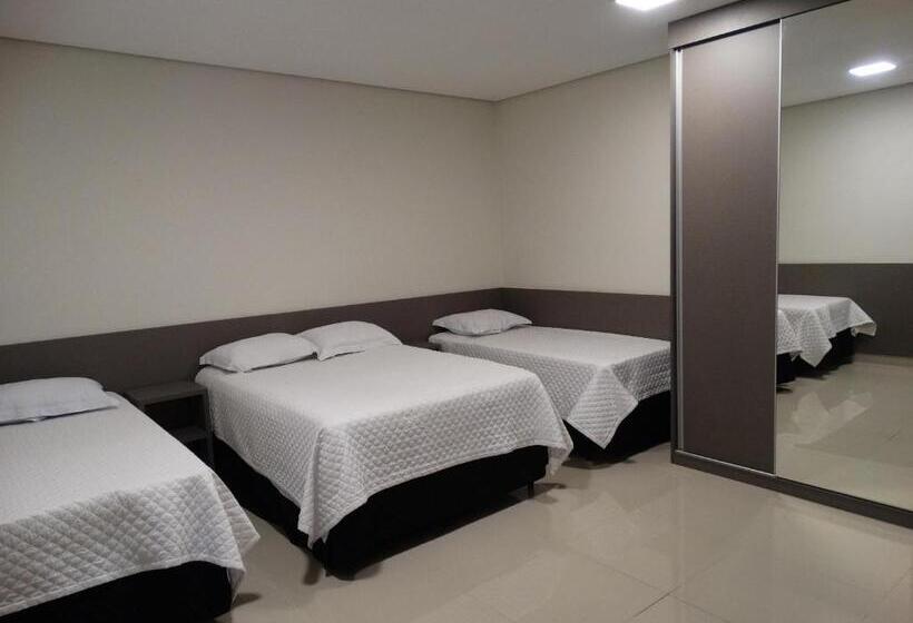اتاق سوپریور خانوادگی, Cynn Hotels