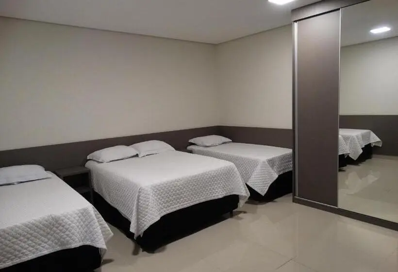 Superior-perhehuone, Cynn Hotels