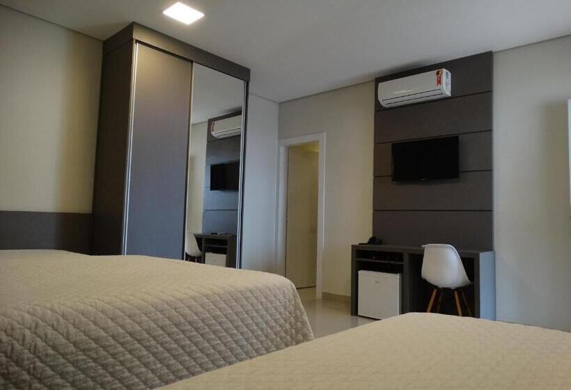 Семейный Номер Superior, Cynn Hotels