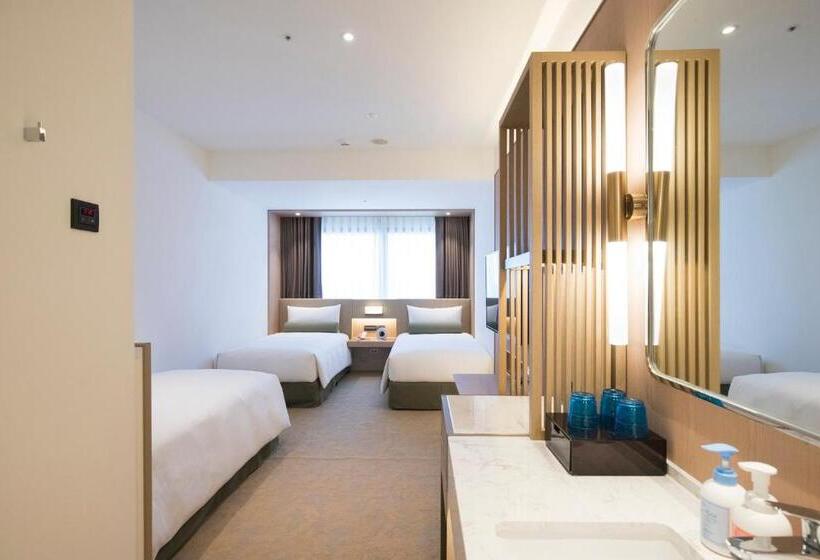 اتاق راحتی سه تخته, Caesar Metro Taipei