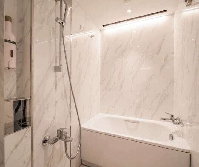 اتاق لوکس, Caesar Metro Taipei