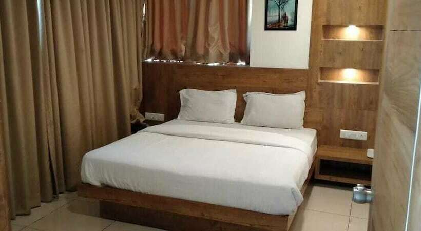 디럭스 룸, Gopi Palace