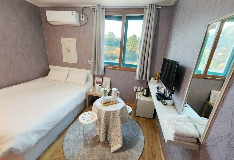 Номер Стандарт, Gunsan La Siesta
