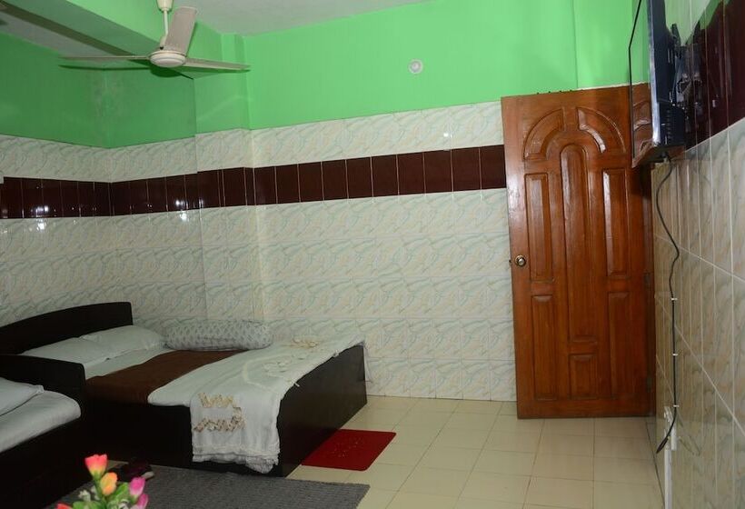 اتاق استاندارد سه نفره, Hilton City Residential