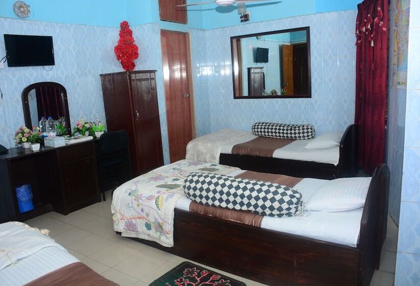 اتاق استاندارد سه نفره, Hilton City Residential