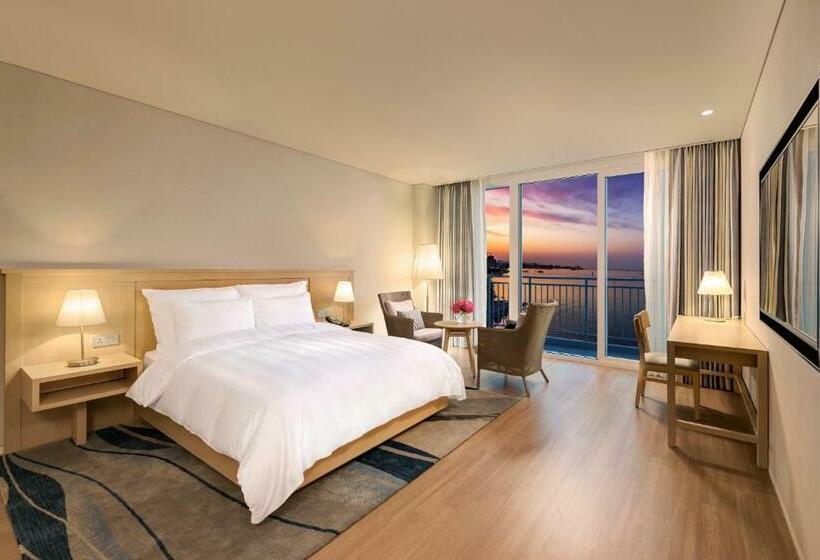 Номер Deluxe, Lotte Resort Sokcho