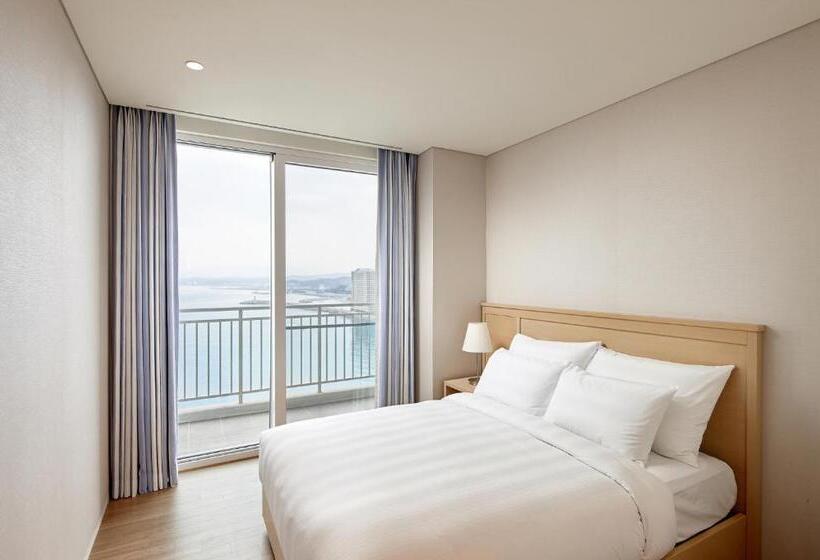 Люкс Superior, Lotte Resort Sokcho