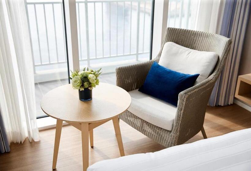 Люкс Superior, Lotte Resort Sokcho