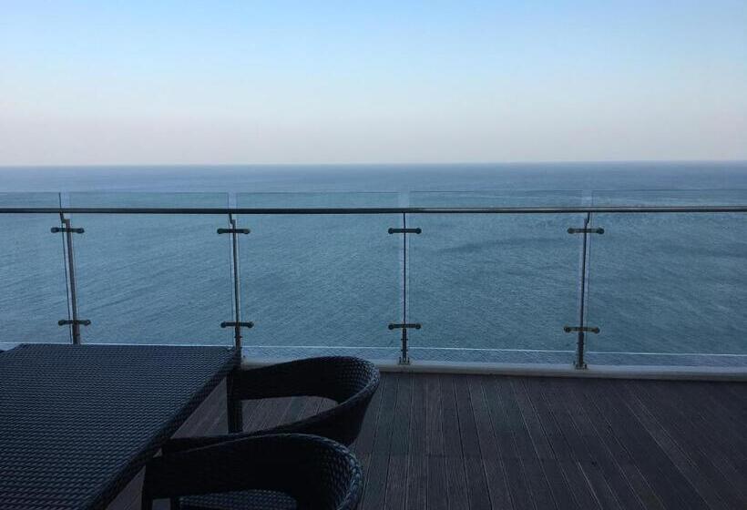 Люкс Повышенной Комфортности, Lotte Resort Sokcho