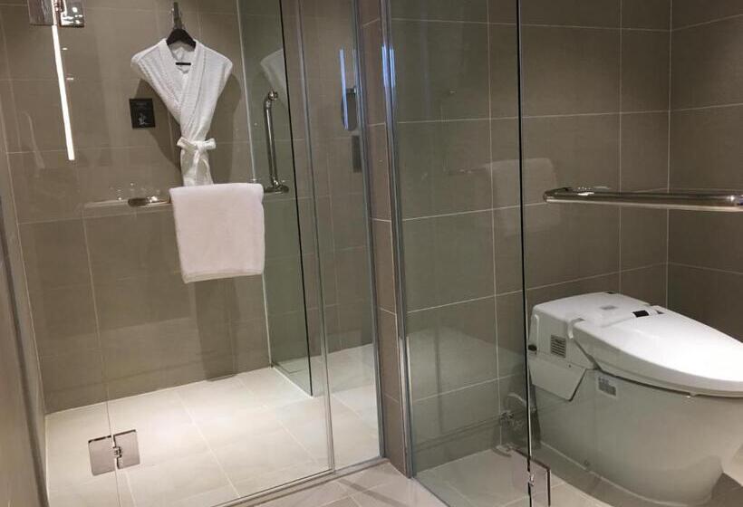 Люкс Повышенной Комфортности, Lotte Resort Sokcho