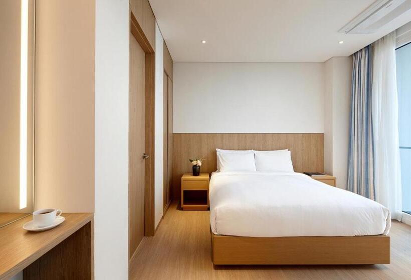 Люкс Повышенной Комфортности, Lotte Resort Sokcho