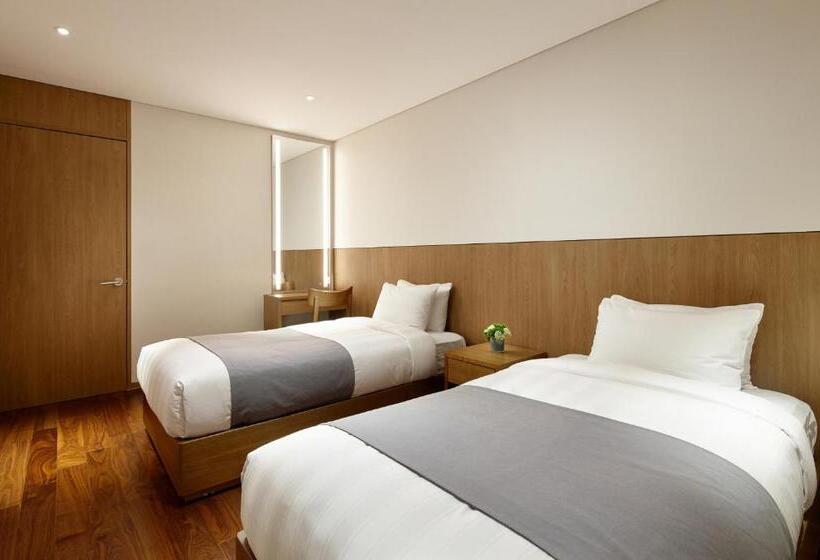 Номер Deluxe, Lotte Resort Sokcho