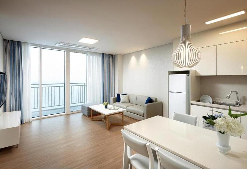 Люкс Повышенной Комфортности, Lotte Resort Sokcho