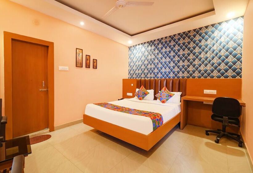 اتاق لوکس, Fabhotel Crown Plaza
