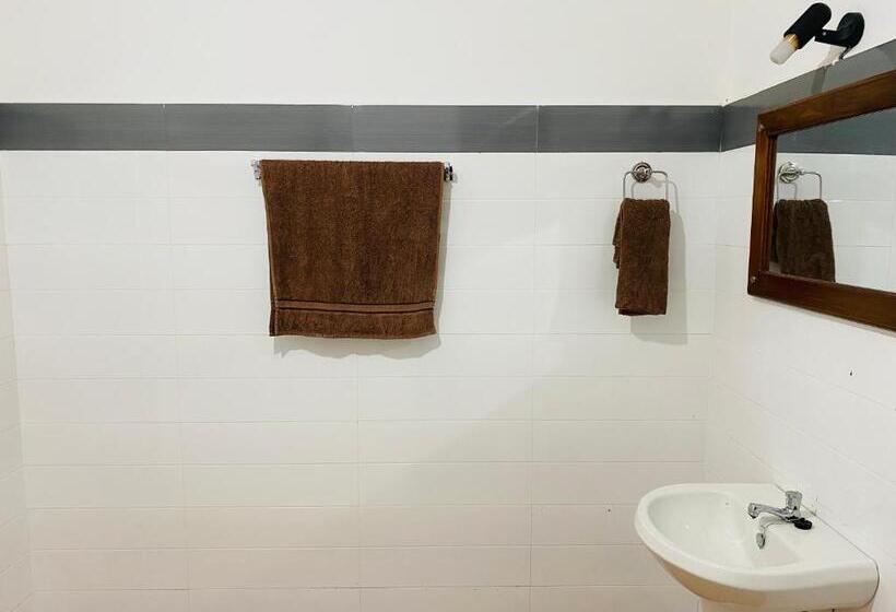 Стандартный Номер Кровать Кинг, Sigiri Holiday Bungalow