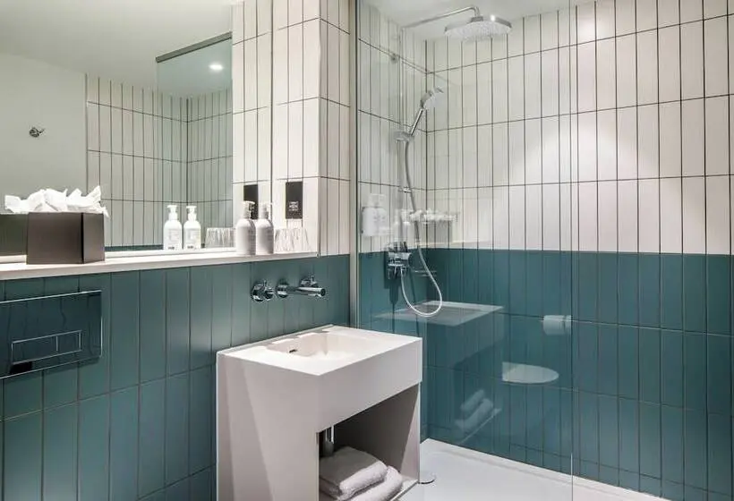 スタンダードルーム, Southgate Hotel London