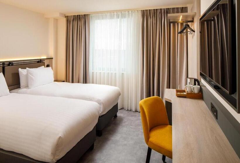 スーペリアールーム, Southgate Hotel London