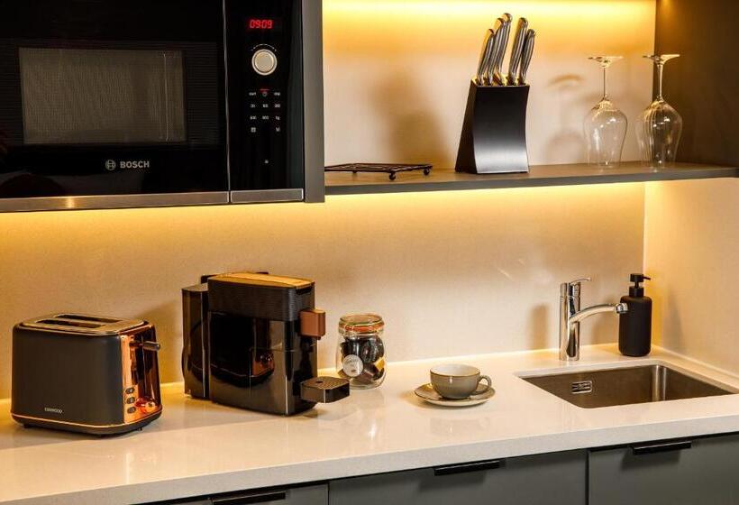 キングサイドベッドのスタンダードワンルーム, Southgate Hotel London