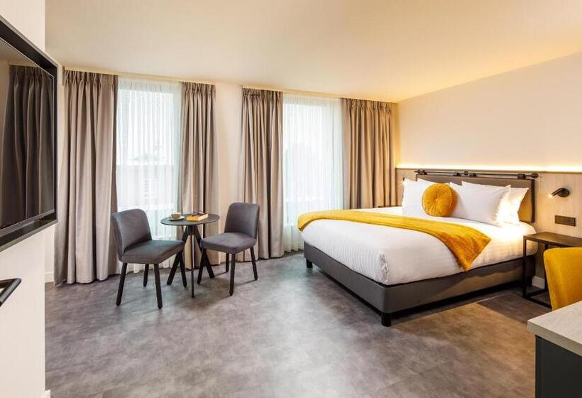 キングサイドベッドのスタンダードワンルーム, Southgate Hotel London