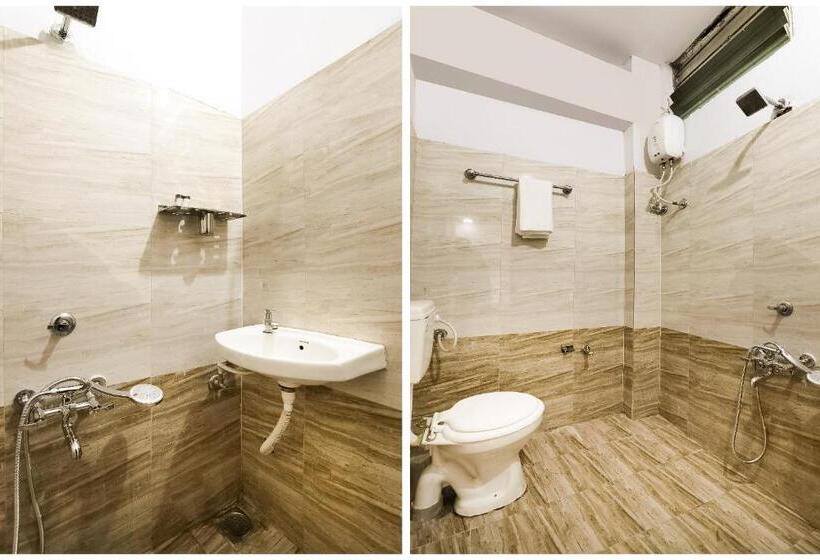 اتاق استاندارد, Oyo Hotel Sunrise