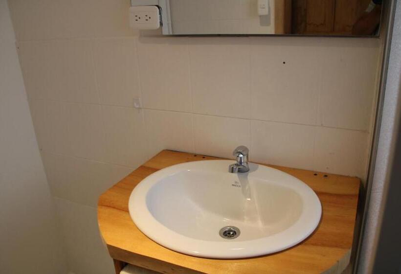 חדר סטנדרט עם מרפסת, Hospedaje Los Ponchos