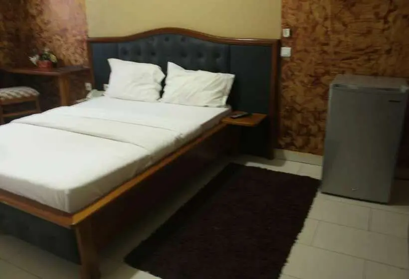 اتاق لوکس, Complexe Hotelier St Elie