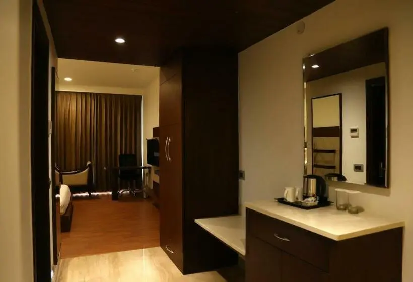 Pokój Deluxe, Imperia Suites
